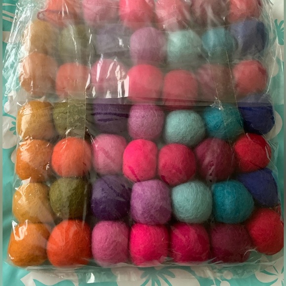 Handmade Rainbow Multticolor Christmas Tree Garland / Holiday Decor 5 ft - Picture 3 of 4